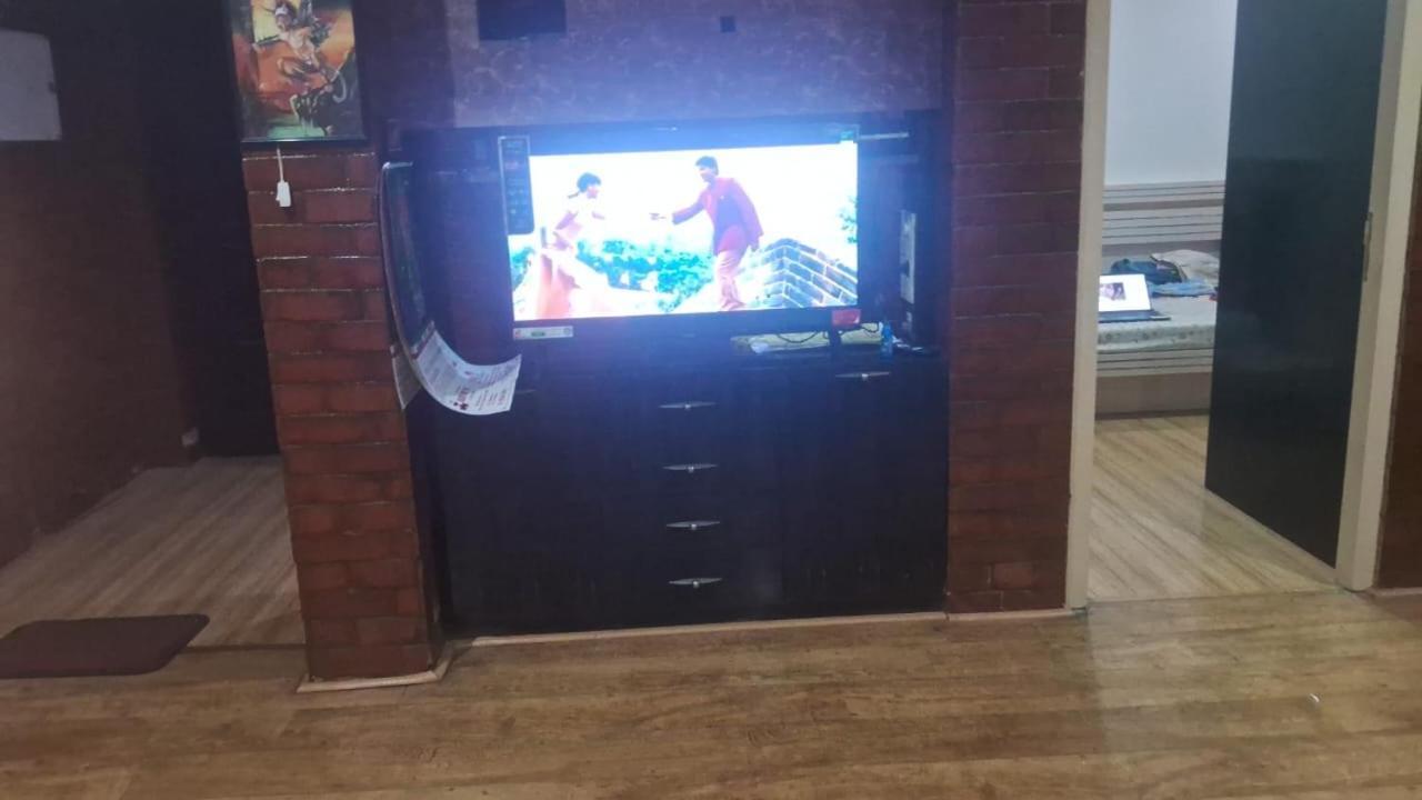 Tvh Park Rozalia Hostel Chennai Luaran gambar